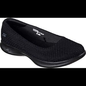 sketchers go step lite trainer shoe